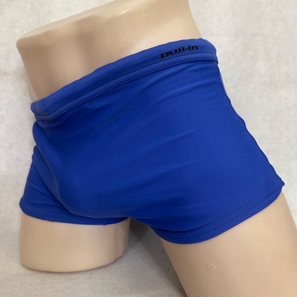 Pull In Square Cut Swim Briefs Medium 32-40" waist Gently worn - Picture 2 of 4